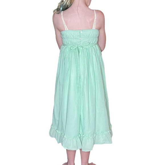 Well Dressed Wolf Midi Dress - Picture 3 of 5